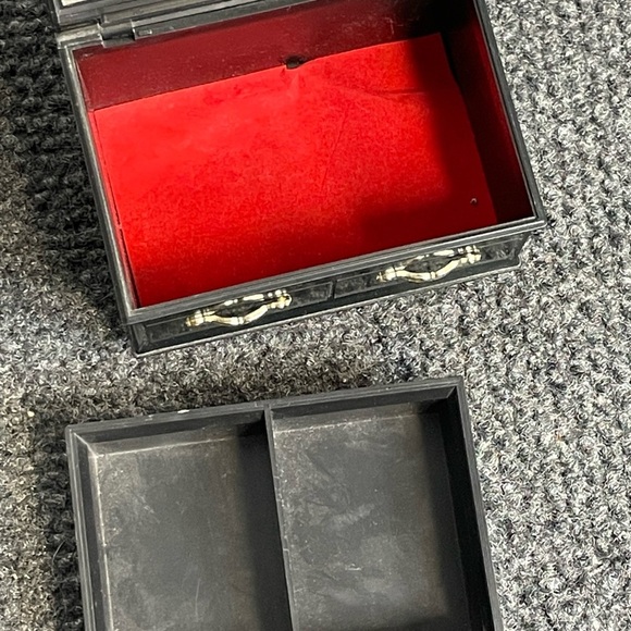 Asian Black Lacquer Ware Plastic Floral Jewelry Trinket Box Hong Kong Mirror - Picture 6 of 8